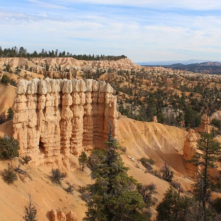 Fairyland Point. Image Credit: Bill Golladay via Wikimedia Commons.